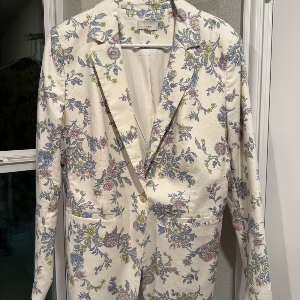 LOFT SZ 14 Floral Blazer with Blue and Pink Accents